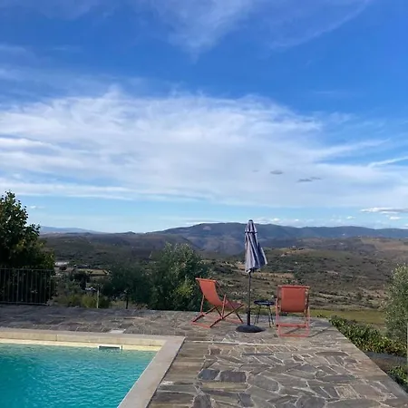 Quinta Alto Da Fraga مزرعة للإقامة *