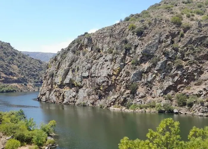 Quinta Alto Da Fraga Çiftlik konaklama *